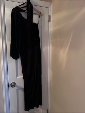 Zara Black One-Shoulder Dress with Draped Sleeve